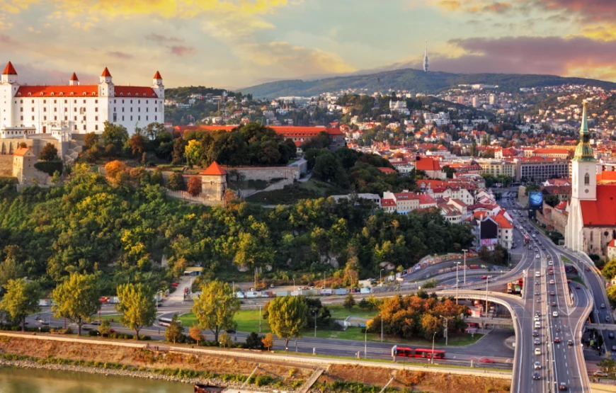 Trys dunojaus sostinės: Viena – Bratislava – Budapeštas (skrydis iš Vilniaus)
